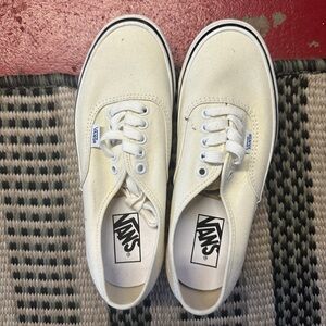Vans old authentic WMNS 8